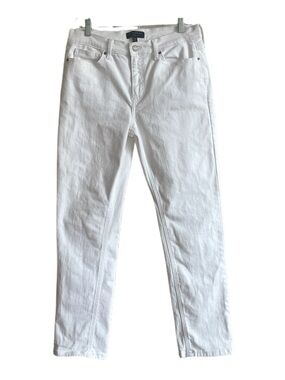 Banana Republic White Straight Leg ‘Girlfriend’ Jeans